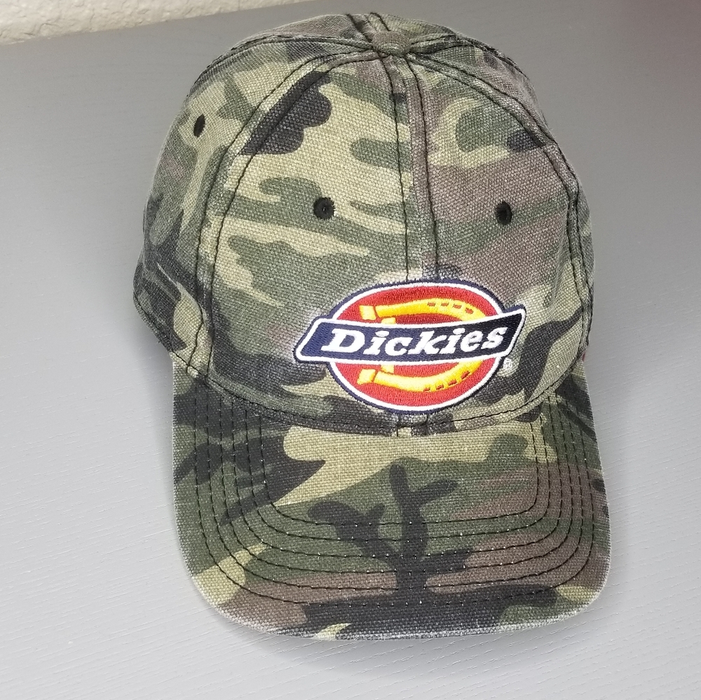 Vintage Dickies Camo Hat